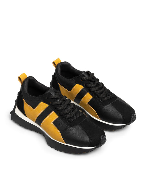 Tenis Negro Franjas Amarillas 9447